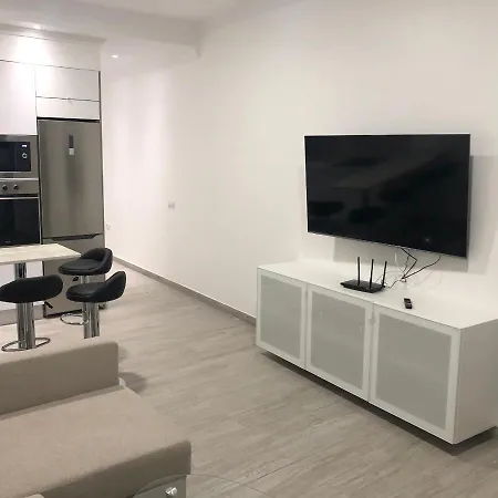 Brazan Holidays Appartement *